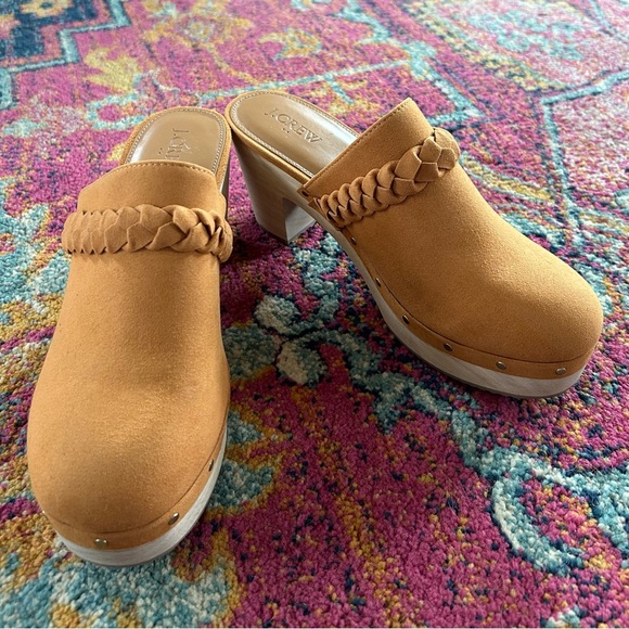NWOT J. Crew | Women’s caramel faux suede wooden chunky heel braided bridge clog - Picture 3 of 10